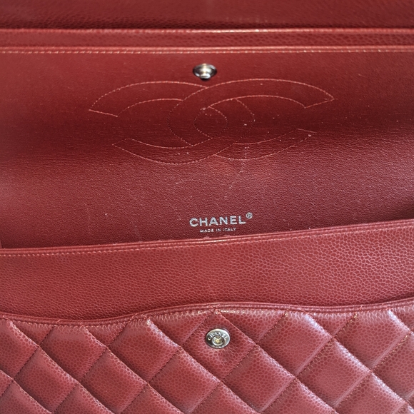 Chanel Maxi burgundy red caviar silver double flap - Picture 7 of 14